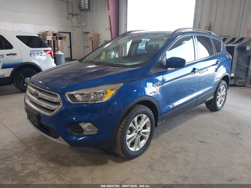 Vin: 1fmcu9gd8jud08893, lot: 46336200, ford escape se 20182