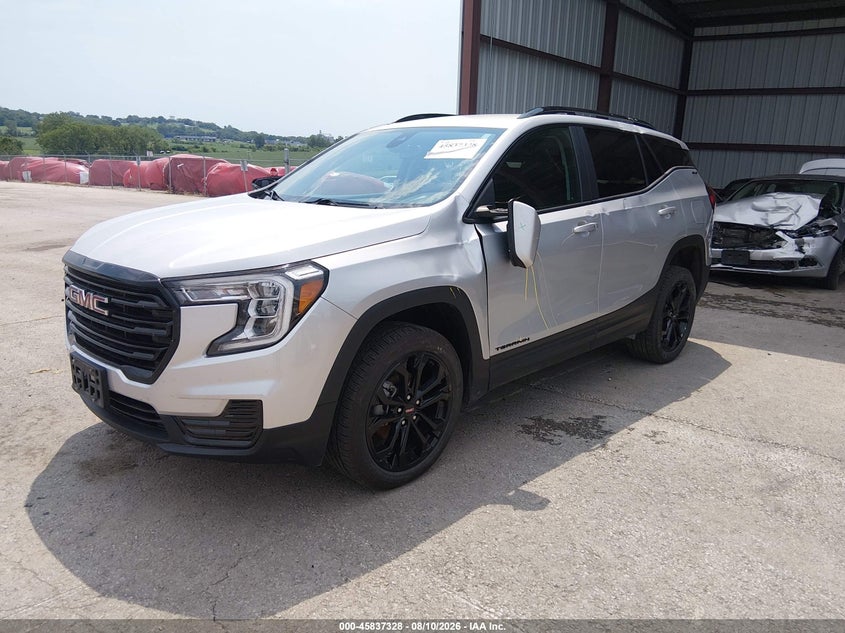 2022 GMC TERRAIN auction photo 2