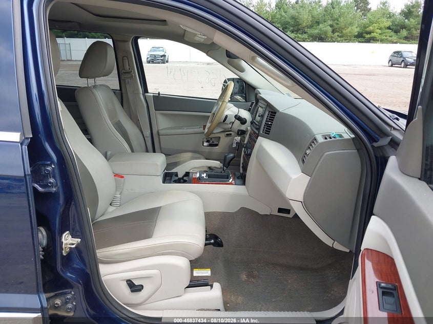 2005 JEEP GRAND CHEROKEE auction photo 5