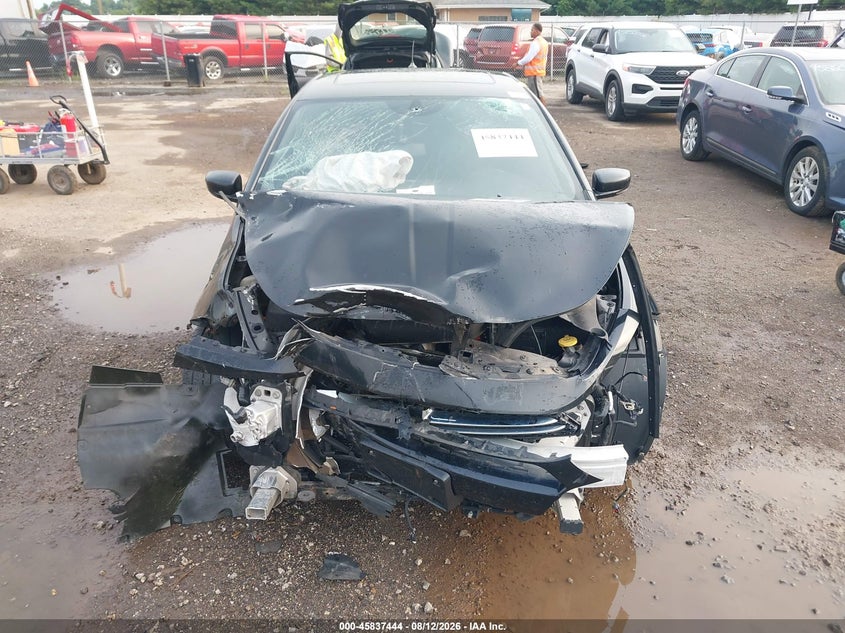 2013 DODGE DART auction photo 6