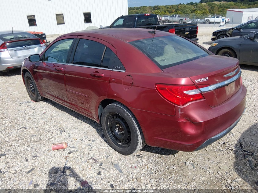 2013 CHRYSLER 200 auction photo 3
