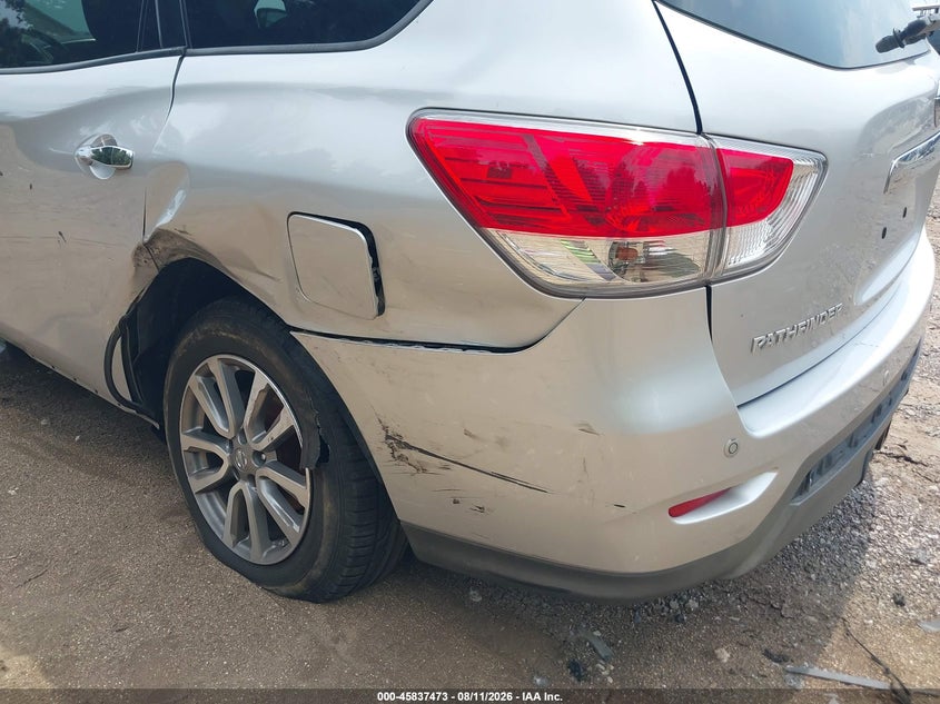 2015 NISSAN PATHFINDER auction photo 6
