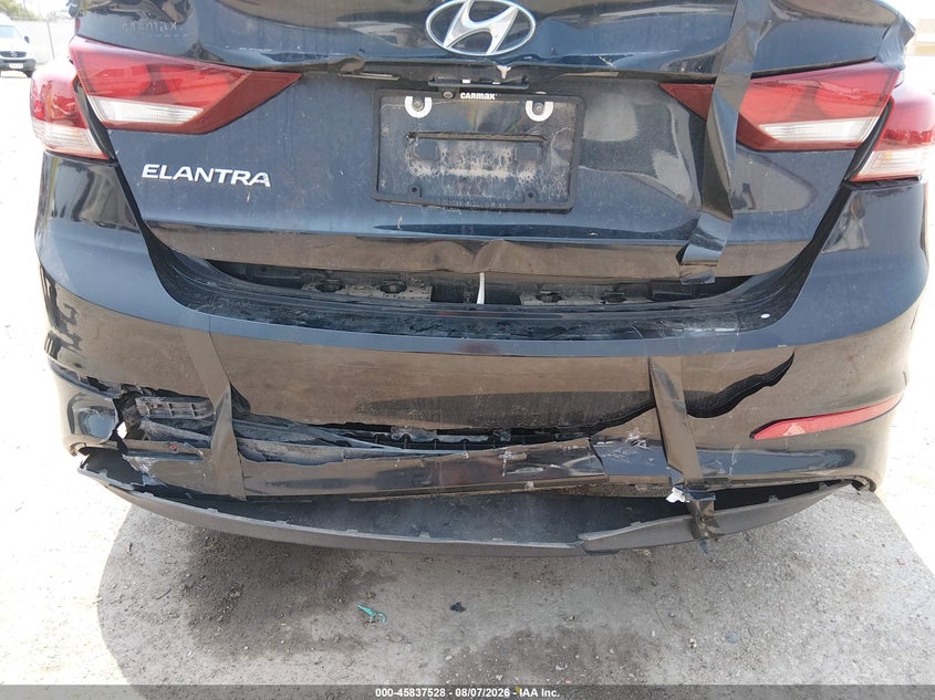2017 HYUNDAI ELANTRA auction photo 6