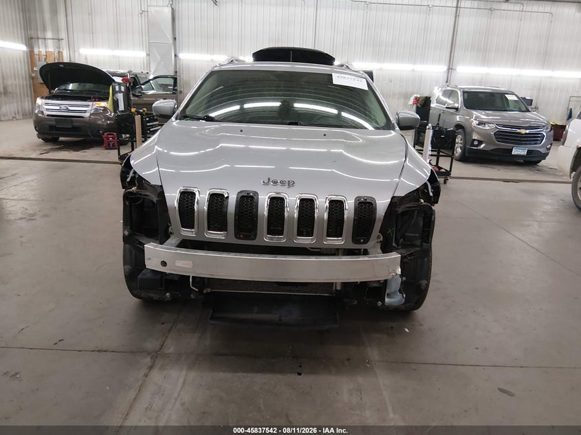 2017 JEEP CHEROKEE LIMITED · Photo 13