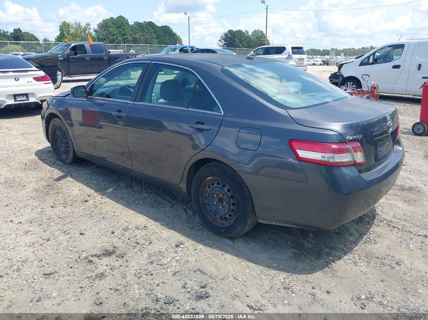 2011 TOYOTA CAMRY auction photo 3