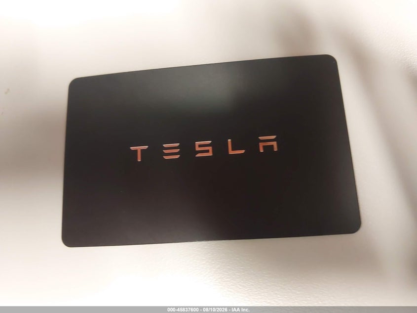 TESLA MODEL X 2025 VIN 7SAXCBE51SF462550