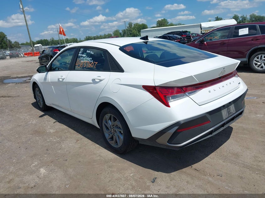 Vin: kmhlm4dj8tu199271, lot: 46336515, hyundai elantra hybrid blue 20263