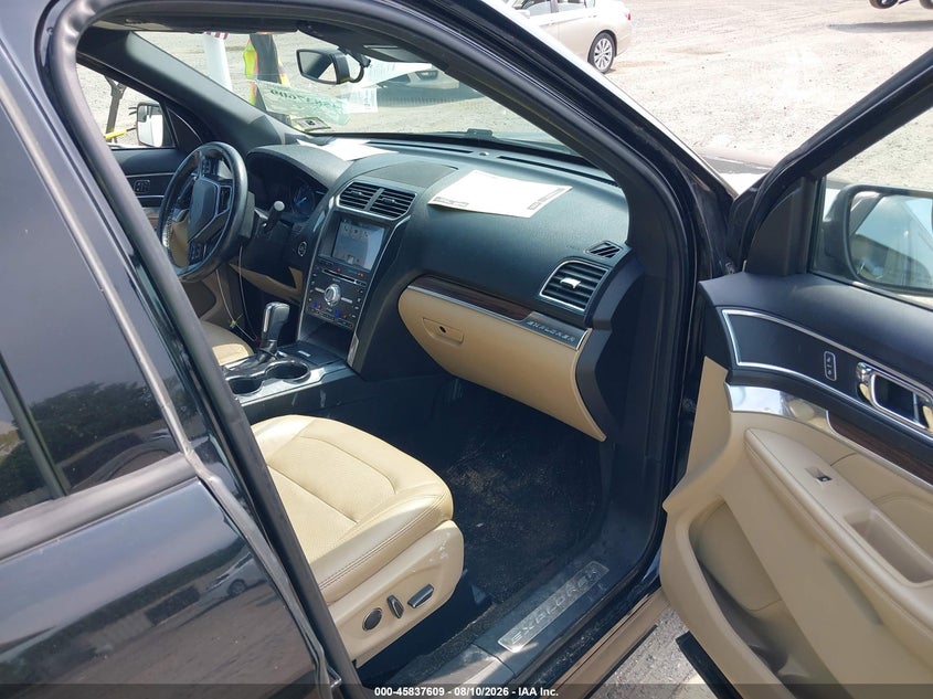 2017 FORD EXPLORER auction photo 5