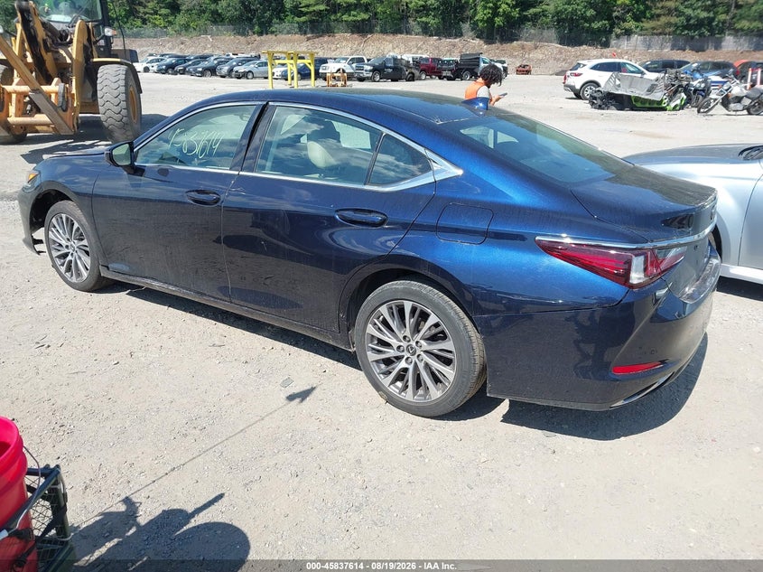 Vin: 58adz1b17mu089975, lot: 46336522, lexus es 350 20213