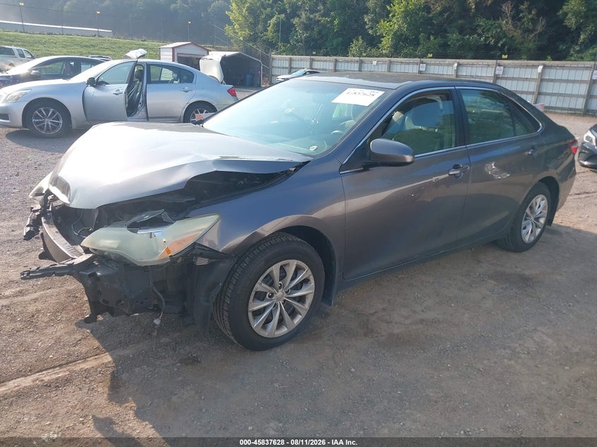 2016 TOYOTA CAMRY auction photo 2