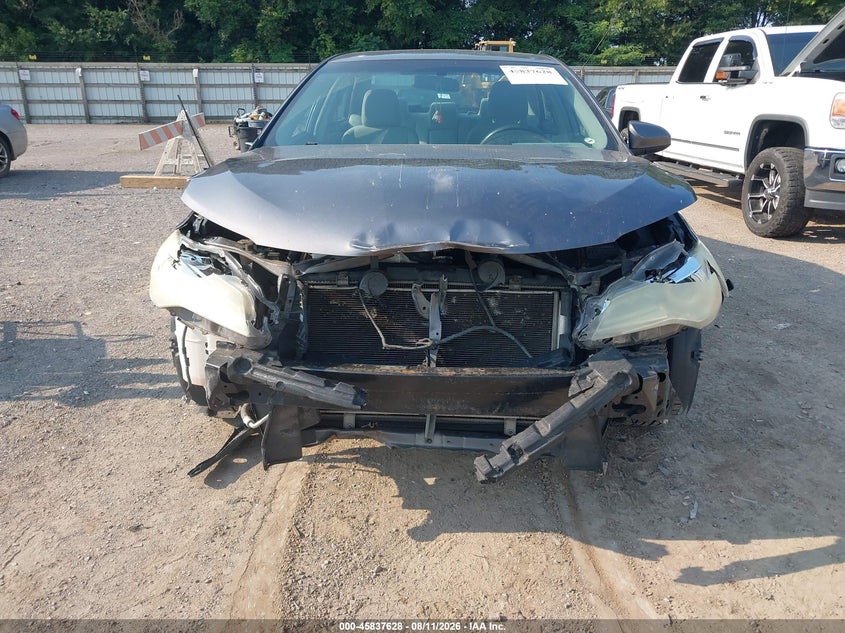 2016 TOYOTA CAMRY auction photo 6