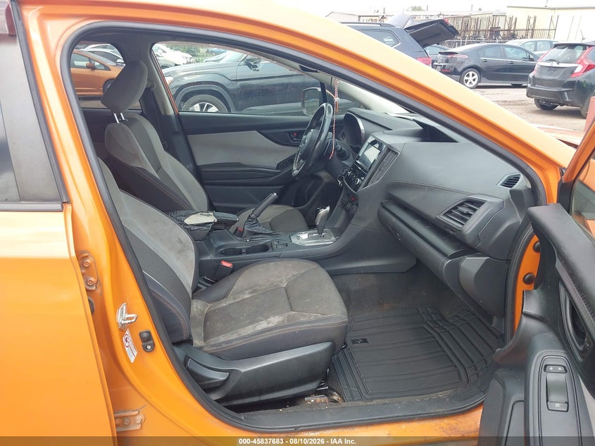 2018 SUBARU CROSSTREK auction photo 5