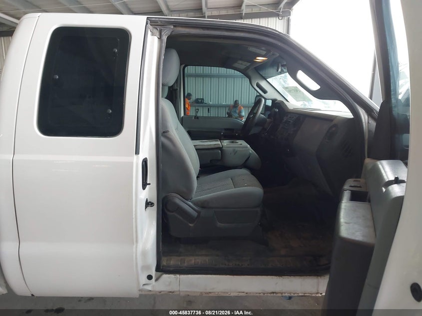 2016 FORD F-250 auction photo 5
