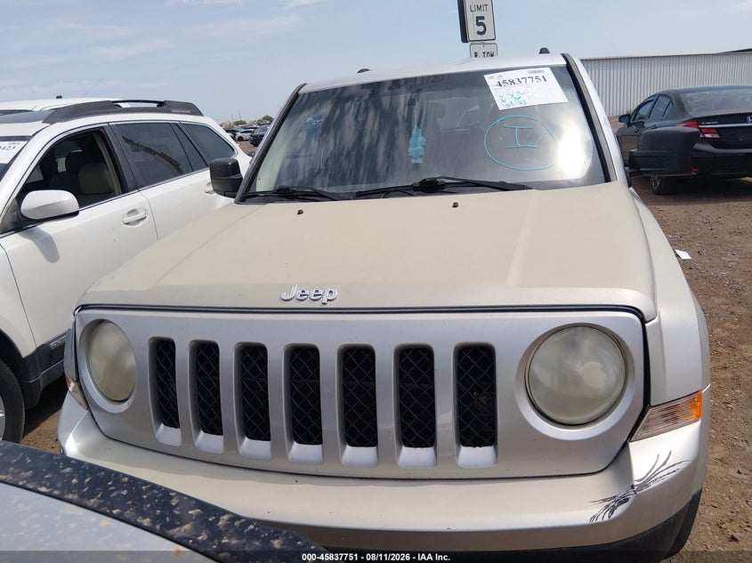 2012 JEEP PATRIOT auction photo 6