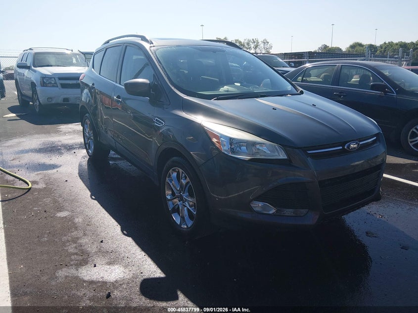 2015 FORD ESCAPE auction photo 1