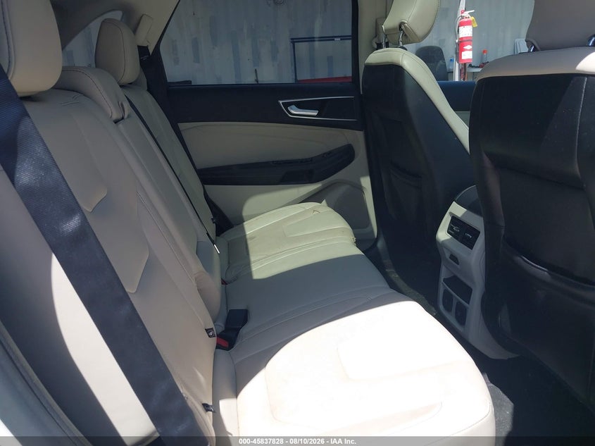 2016 FORD EDGE auction photo 8