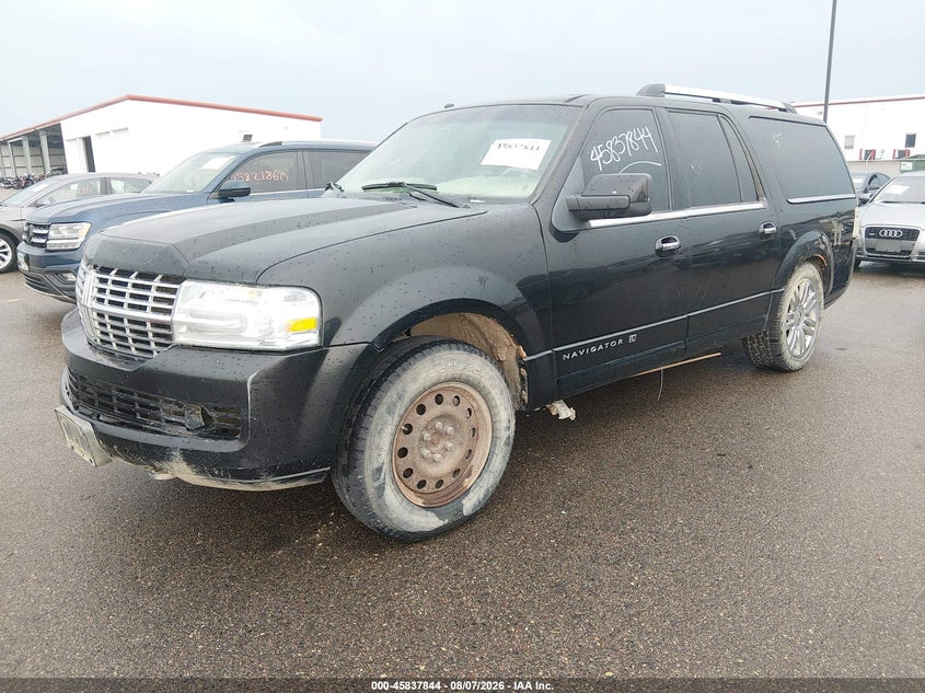 2008 LINCOLN NAVIGATOR L auction photo 2