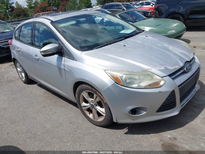 Vin: 1fadp3k2xel225423, lot: 46336774, ford focus se 2014 img_1