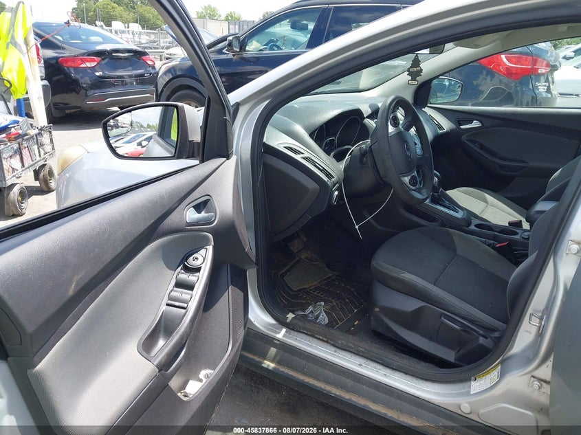 FORD FOCUS 2014 VIN 1FADP3K2XEL225423
