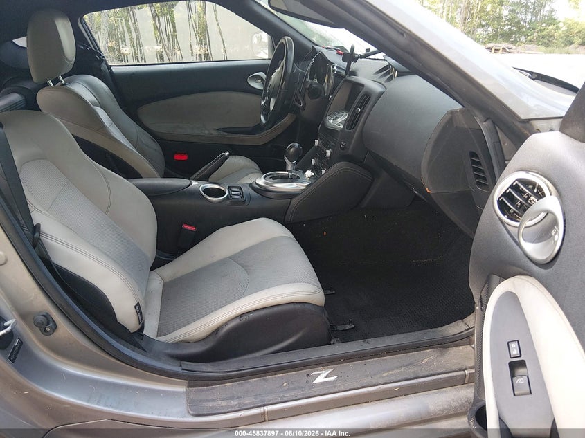2009 NISSAN 370Z auction photo 5