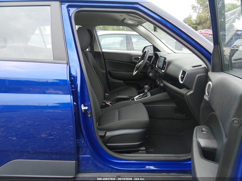 2022 HYUNDAI VENUE auction photo 5