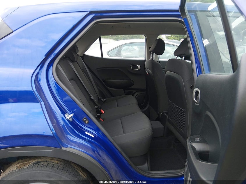 2022 HYUNDAI VENUE auction photo 8