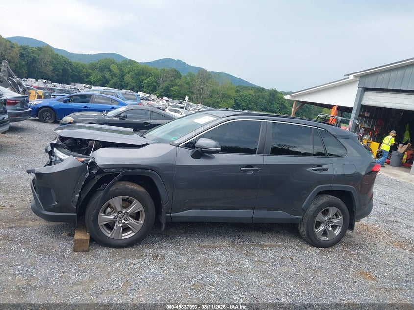 TOYOTA RAV4 HYBRID - zdjęcie 15
