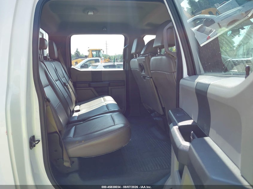 2017 FORD F-450 auction photo 8