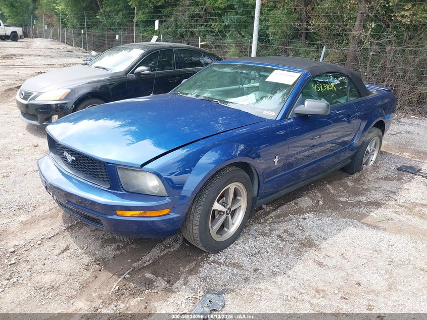 2008 FORD MUSTANG auction photo 2
