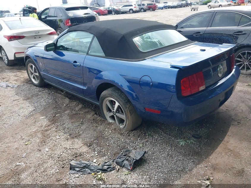 2008 FORD MUSTANG auction photo 3