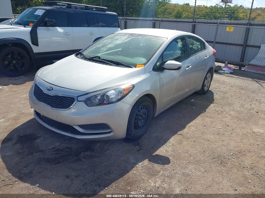 2015 Kia Forte, Undercarriage, IAAI, VIN KNAFK4A61F5364306 — photo 2
