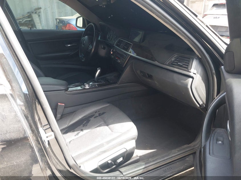 2013 BMW 328I auction photo 5
