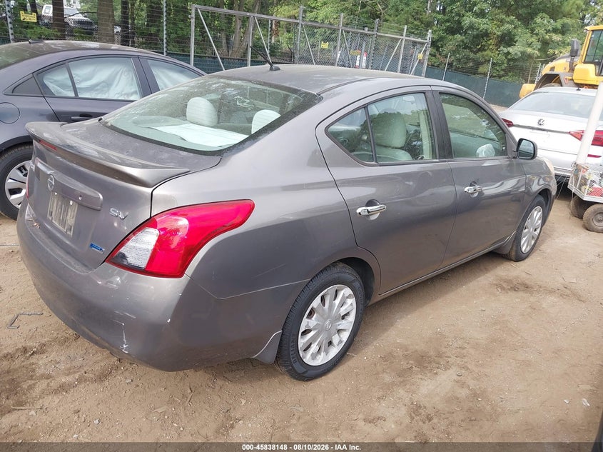 2014 NISSAN VERSA auction photo 4