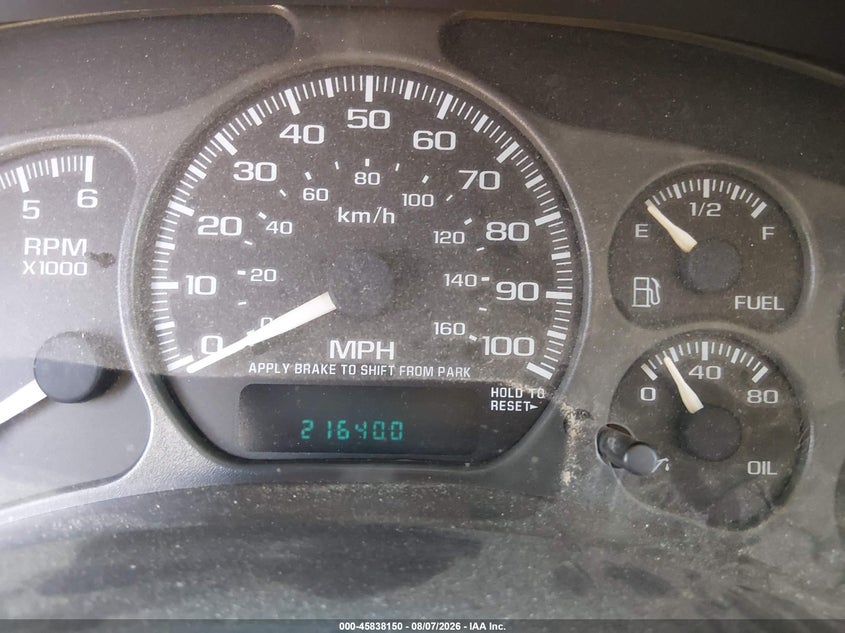 2001 CHEVROLET SUBURBAN 1500 auction photo 7