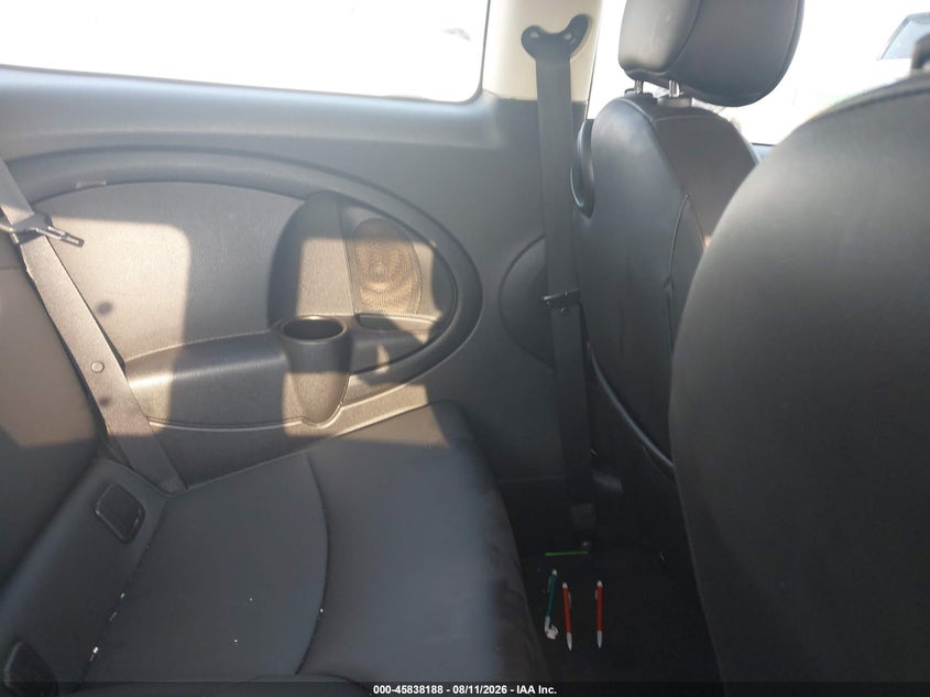 2014 MINI CLUBMAN auction photo 8