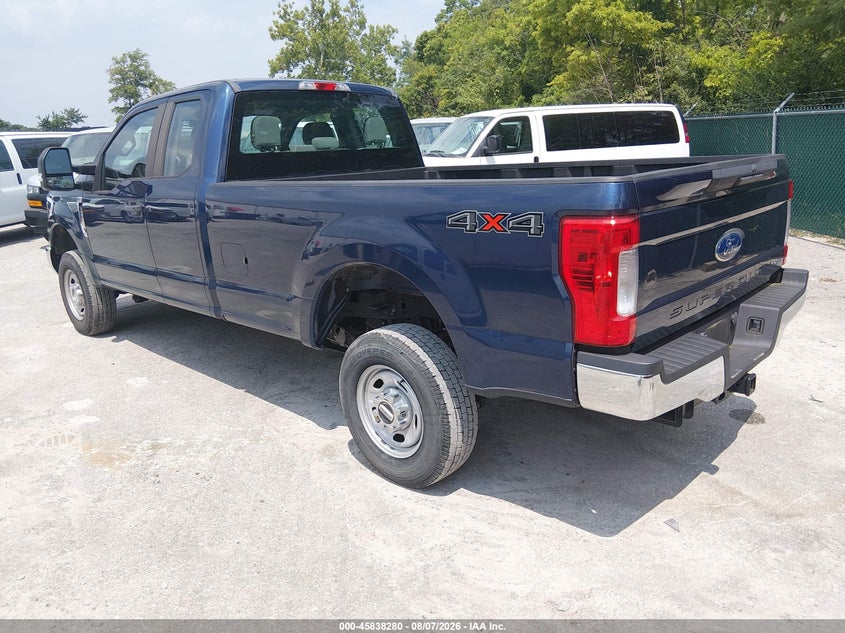 2017 FORD F-350 auction photo 3
