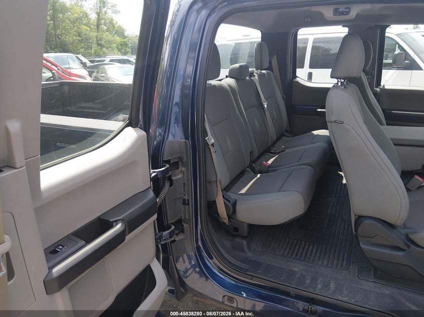 2017 FORD F-350 auction photo 8