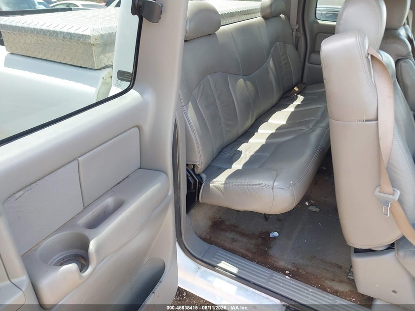 2000 CHEVROLET SILVERADO PICKUP 5.3L V-8 285HP