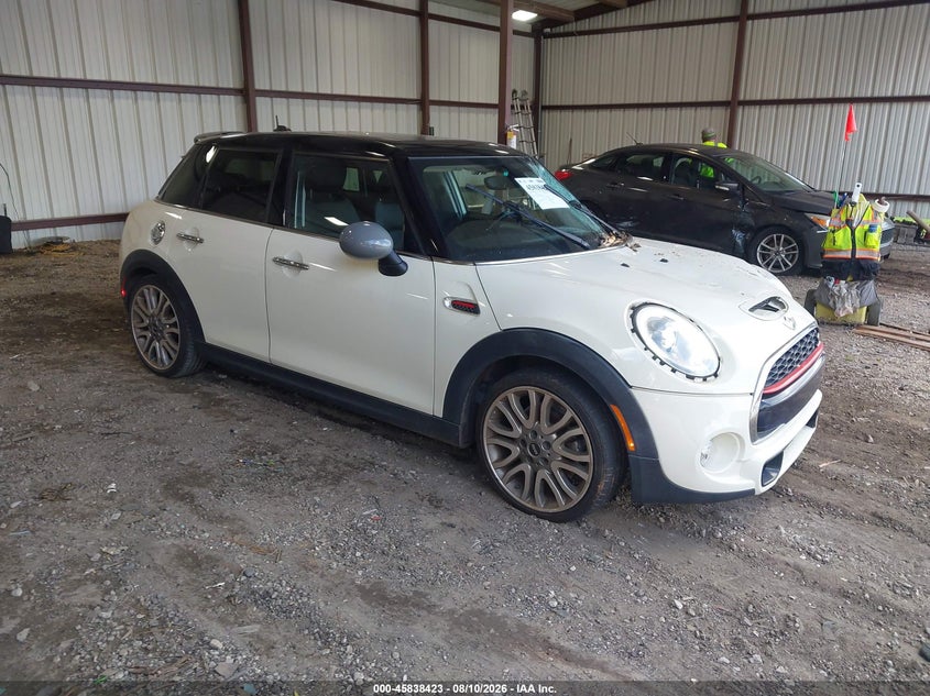 MINI HARDTOP 2015 VIN WMWXU3C5XF2B66146