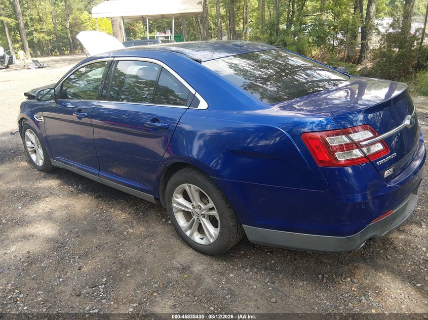 2015 FORD TAURUS auction photo 3