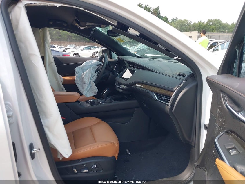 2020 CADILLAC XT4 auction photo 5