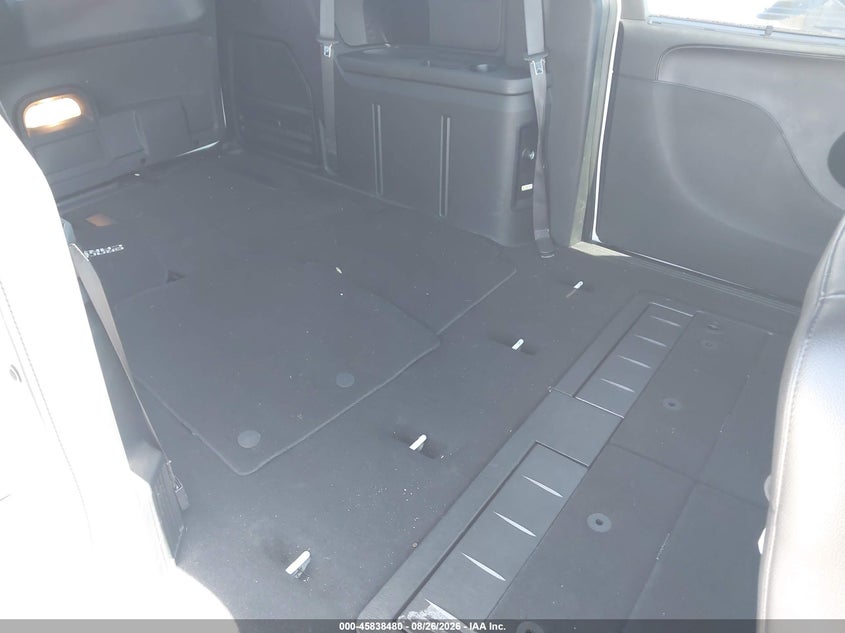 2015 DODGE GRAND CARAVAN auction photo 8