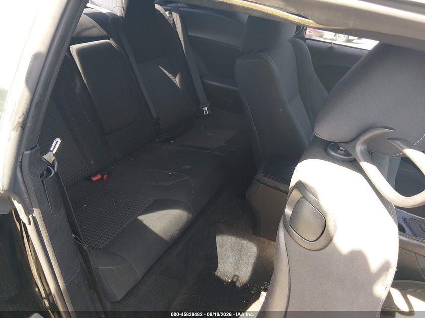 2015 DODGE CHALLENGER auction photo 8