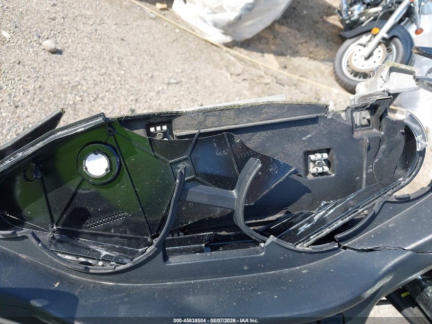 2015 VICTORY MOTORCYCLES CROSS COUNTRY auction photo 7