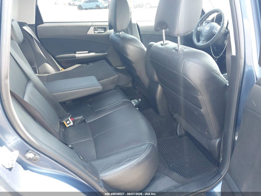2011 SUBARU FORESTER auction photo 8