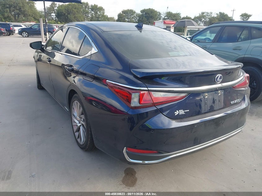 Vin: 58afa1c1xmu009146, lot: 46337531, lexus es 300h ultra luxury 20213