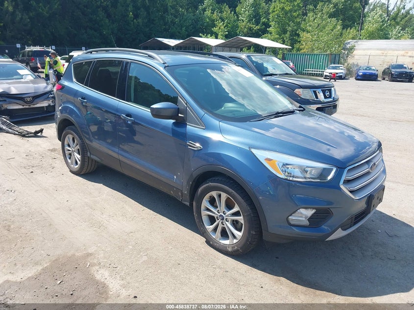 Vin: 1fmcu9gd9jub98002, lot: 46337645, ford escape se 2018 img_1