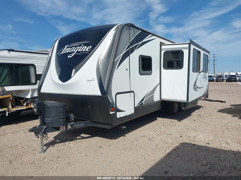 2018 GRAND DESIGN 30' TRAVEL TRAILER auction photo 2