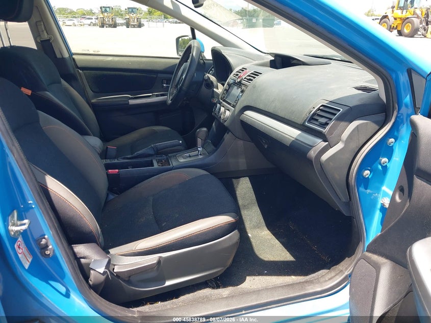 2016 SUBARU CROSSTREK auction photo 5