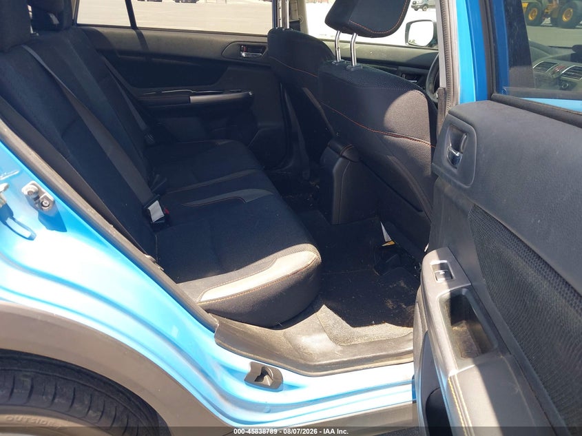 2016 SUBARU CROSSTREK auction photo 8